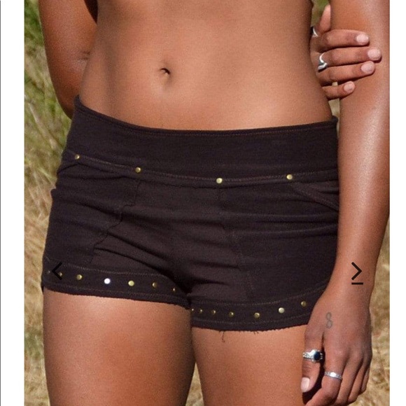 MahaDevi Design Organic Cotton & Bamboo Artemis Booty Shorts, charcoal - Picture 2 of 8